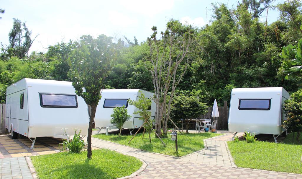 Kenting Houbihu Camping Car B&B Longshui Exterior photo
