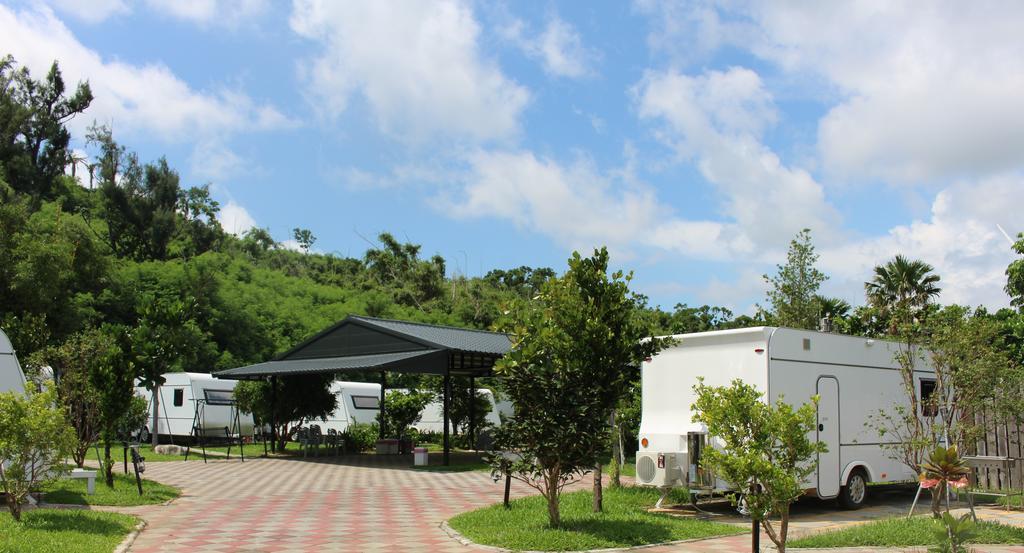Kenting Houbihu Camping Car B&B Longshui Exterior photo